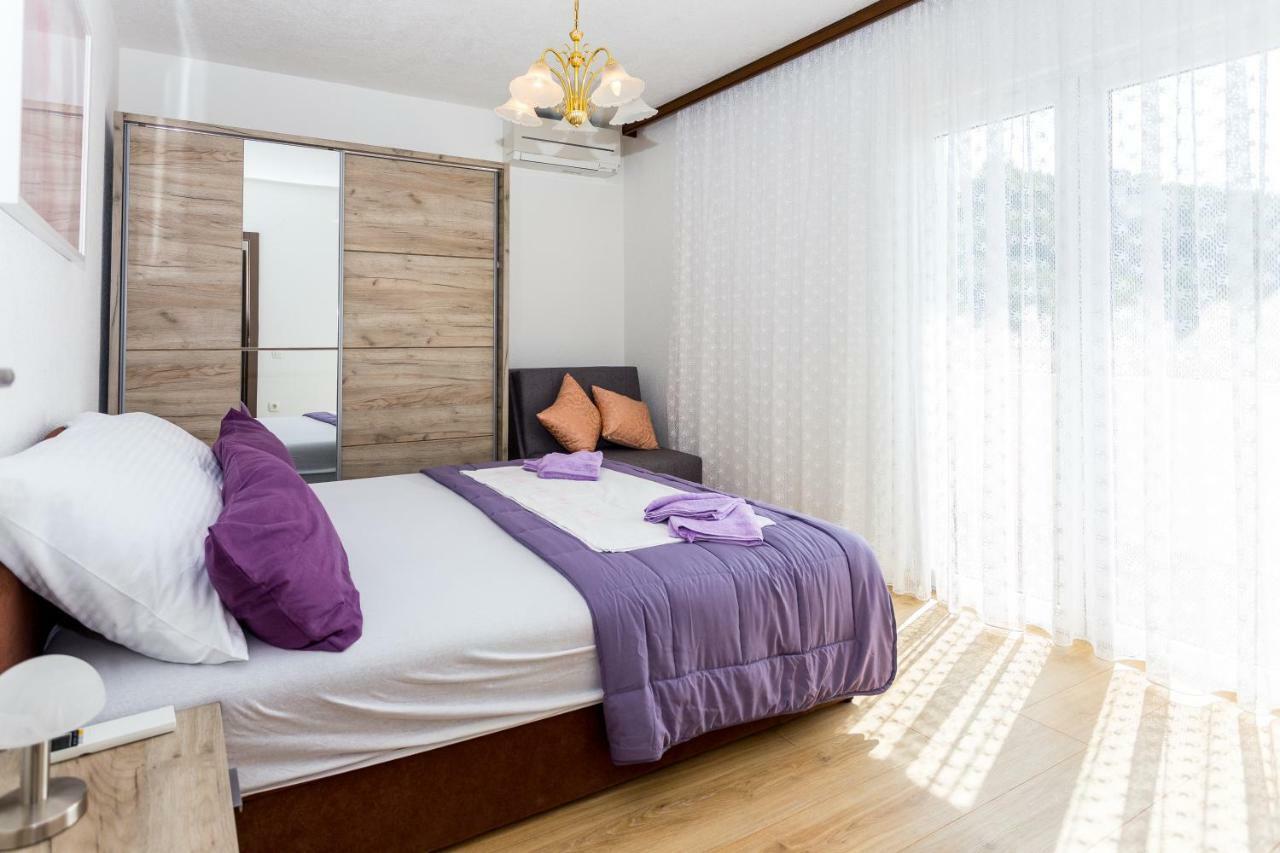 Apartments Iva Brstilo أوميس المظهر الخارجي الصورة
